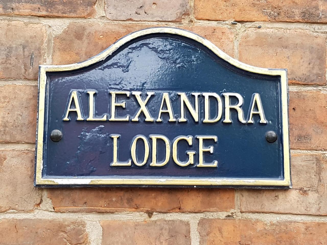 Alexandra Lodge Guest House Chester Extérieur photo